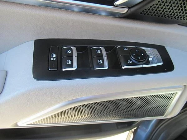 2021 Kia Telluride - Image 15 of 21