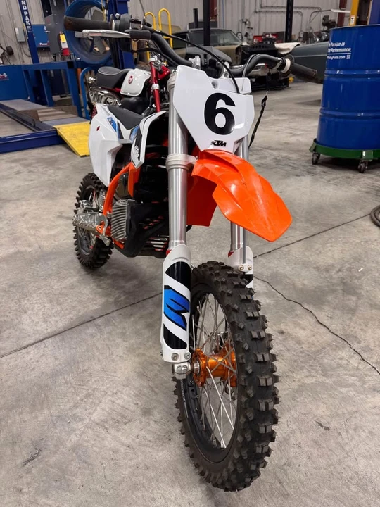 2021 KTM - Image 2 of 9