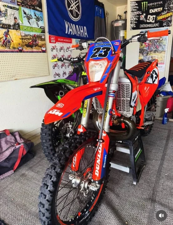 2021 KTM - Image 4 of 7