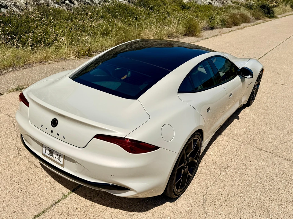 2021 Karma Revero - Image 15 of 31