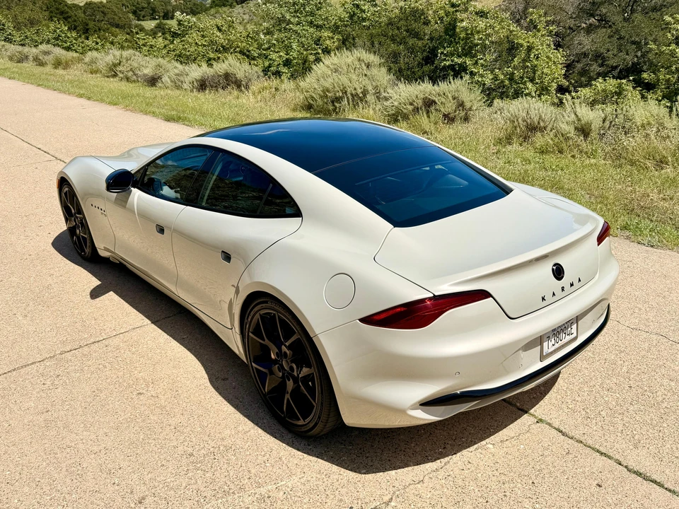 2021 Karma Revero - Image 14 of 31
