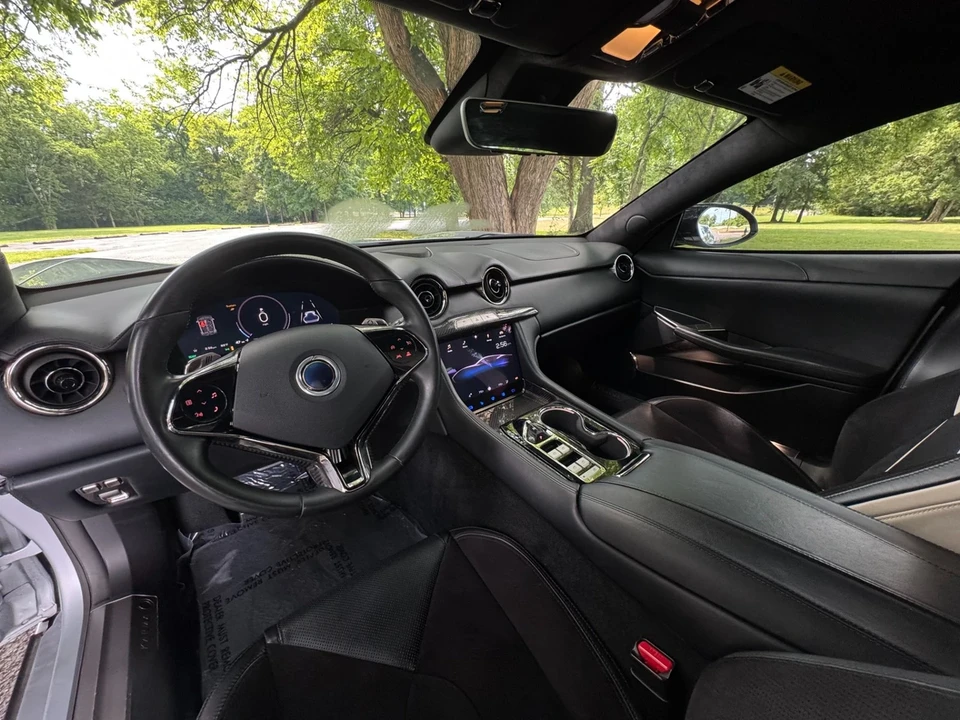2021 Karma Revero - Image 10 of 12