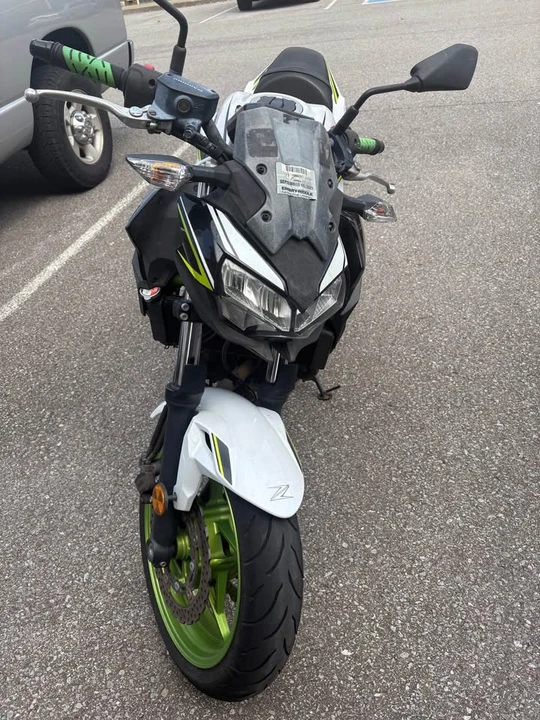 2021 Kawasaki - Image 4 of 6