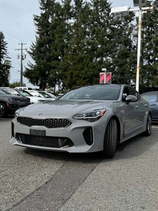 2021 Kia Stinger GT - Image 6 of 11