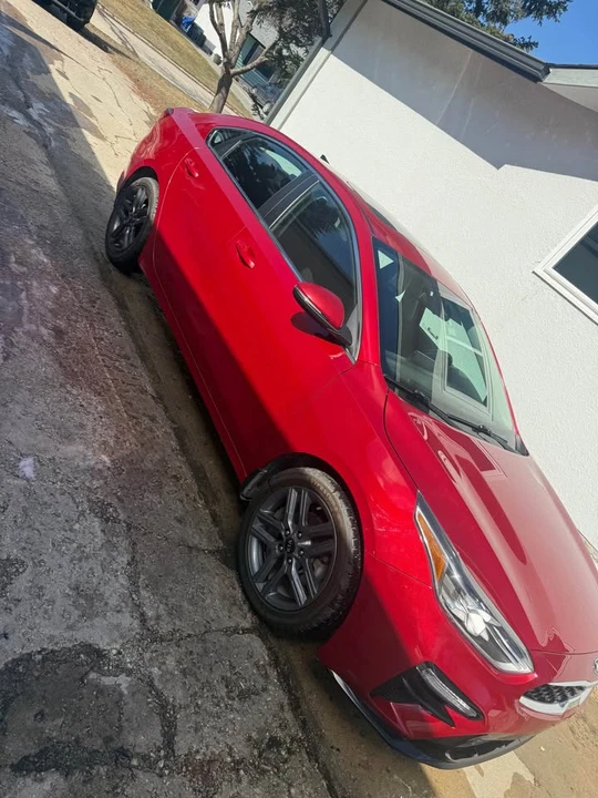 2021 Kia Forte - Image 11 of 16