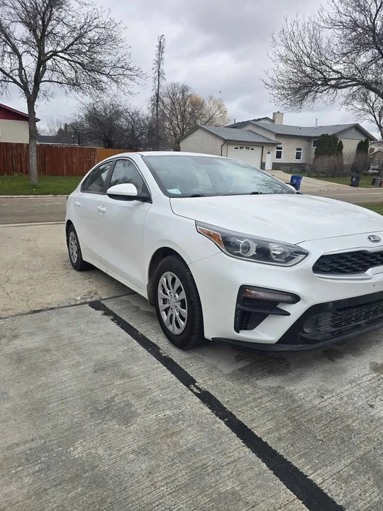 2021 Kia Forte - Image 3 of 8
