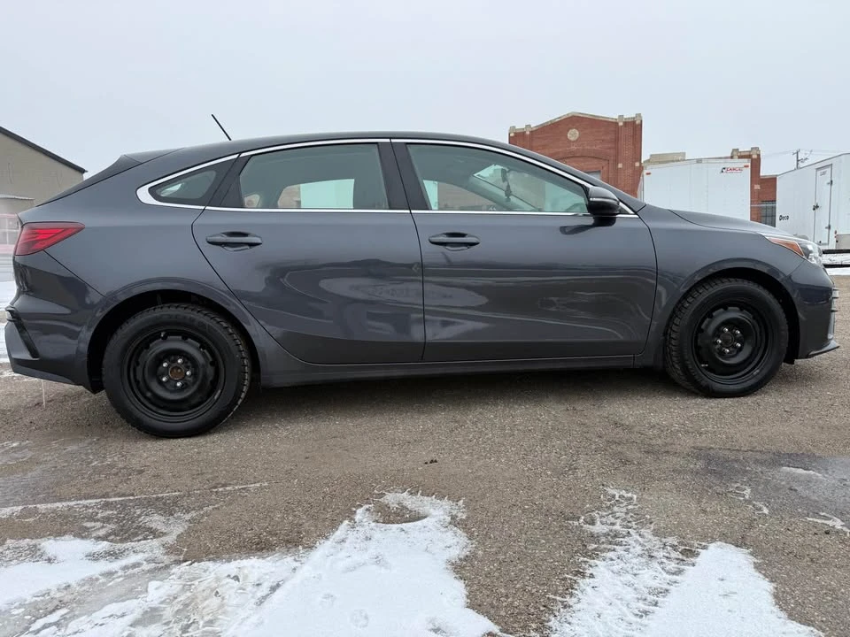 2021 Kia Forte - Image 7 of 18