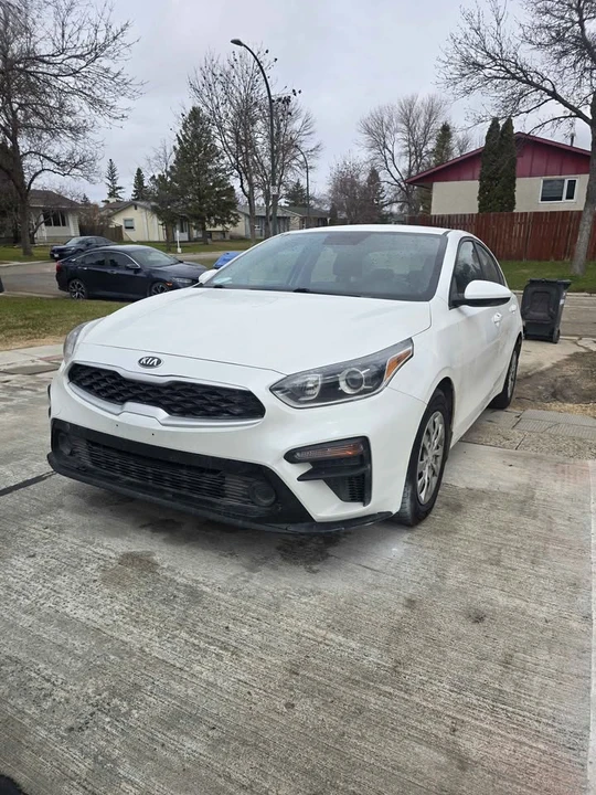 2021 Kia Forte - Image 2 of 8