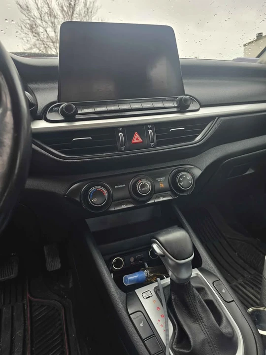 2021 Kia Forte - Image 7 of 8