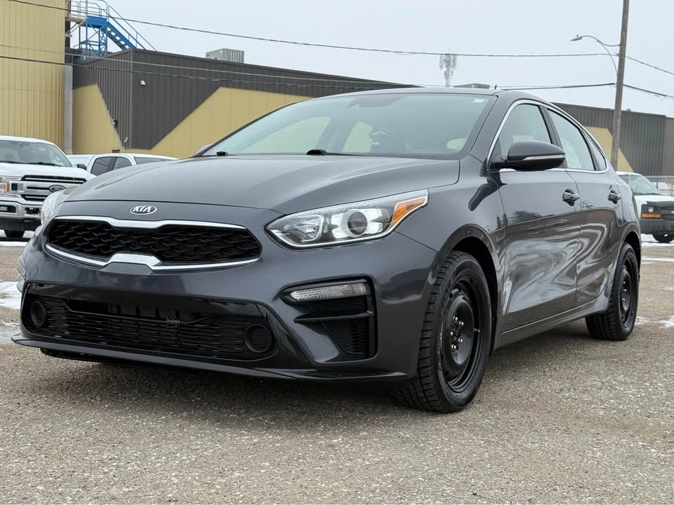 2021 Kia Forte - Image 2 of 18