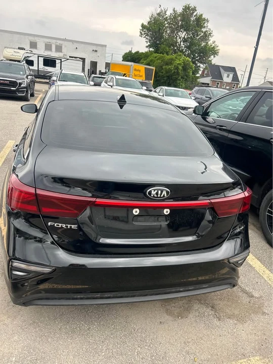 2021 Kia Forte - Image 8 of 8