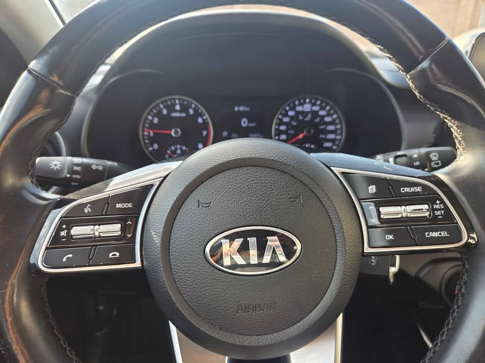2021 Kia Forte - Image 9 of 14