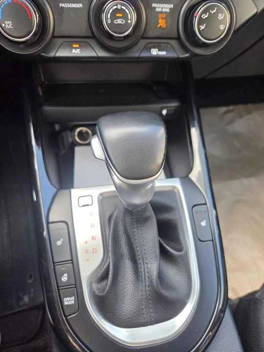 2021 Kia Forte - Image 12 of 14