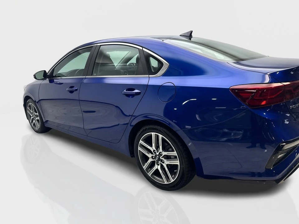 2021 Kia Forte - Image 14 of 21