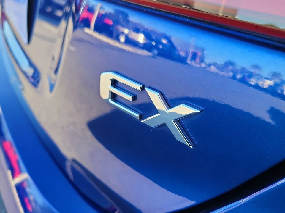 2021 Kia Forte - Image 6 of 12