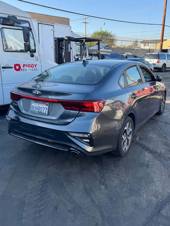 2021 Kia Forte - Image 3 of 9