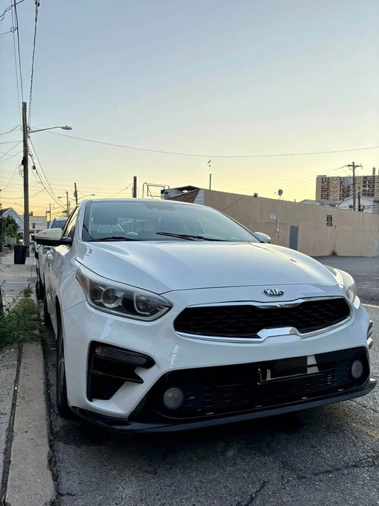 2021 Kia Forte - Image 3 of 15