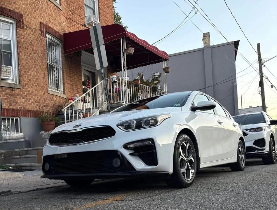 2021 Kia Forte - Image 5 of 15