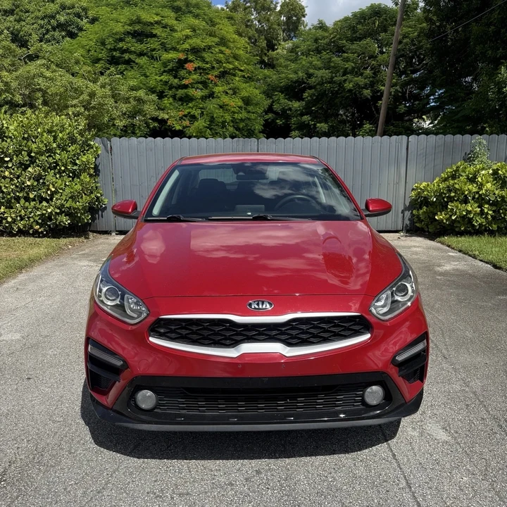 2021 Kia Forte - Image 2 of 13