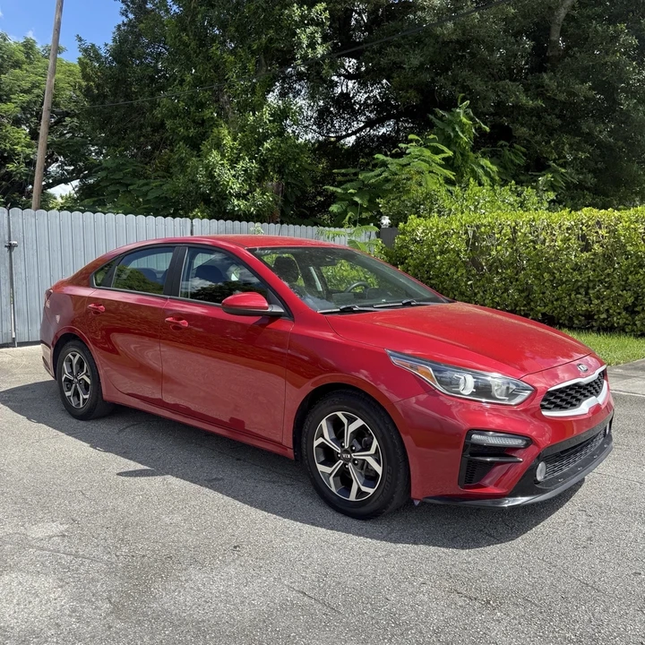 2021 Kia Forte - Image 3 of 13