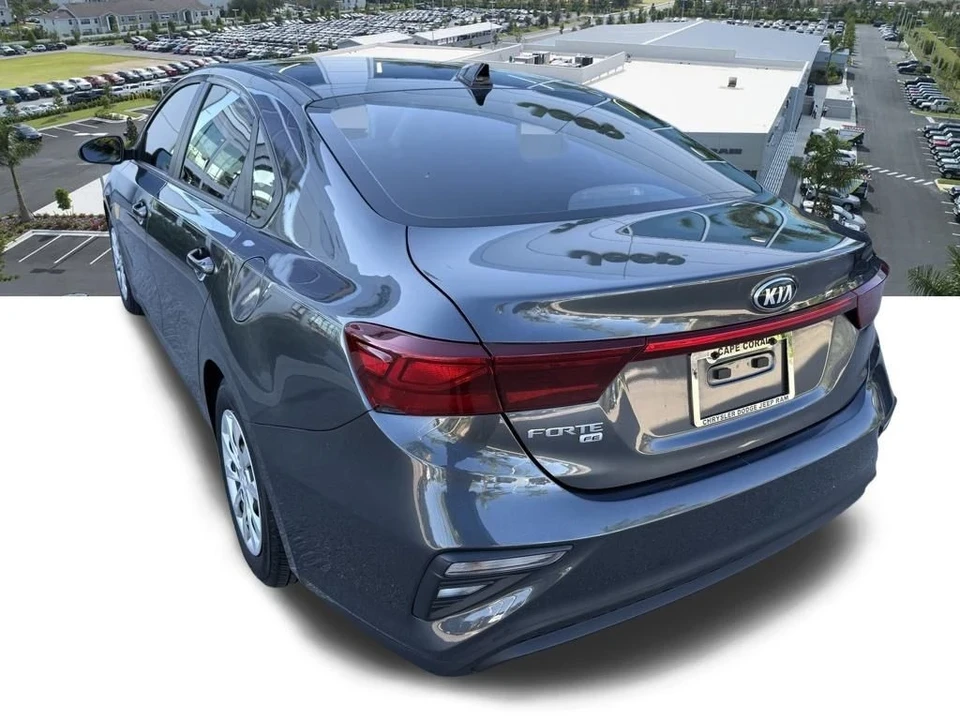 2021 Kia Forte - Image 7 of 12