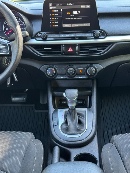 2021 Kia Forte - Image 7 of 21