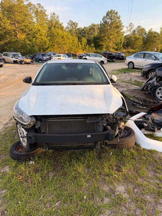 2021 Kia Forte - Image 3 of 4