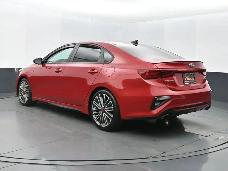 2021 Kia Forte - Image 9 of 12
