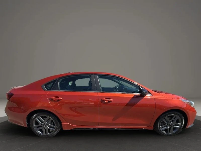 2021 Kia Forte - Image 4 of 12