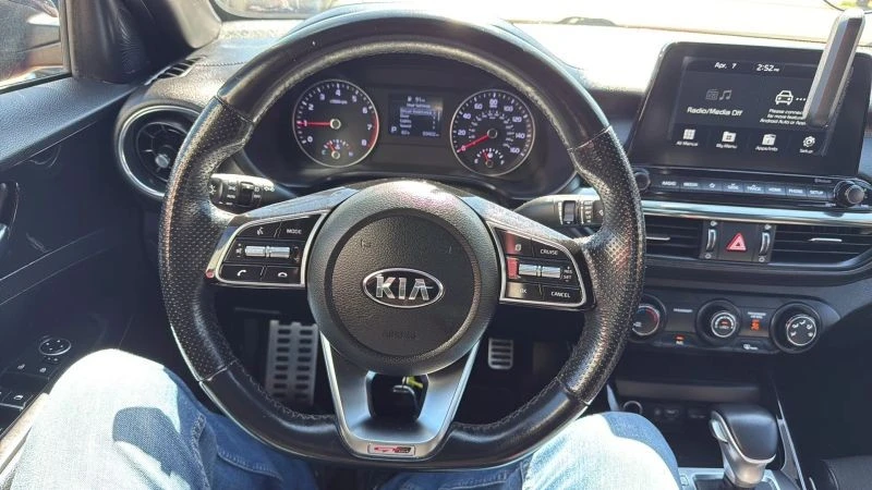 2021 Kia Forte - Image 10 of 12