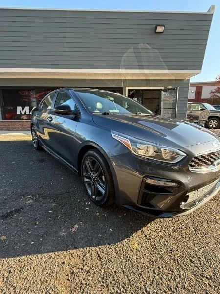 2021 Kia Forte - Image 9 of 12