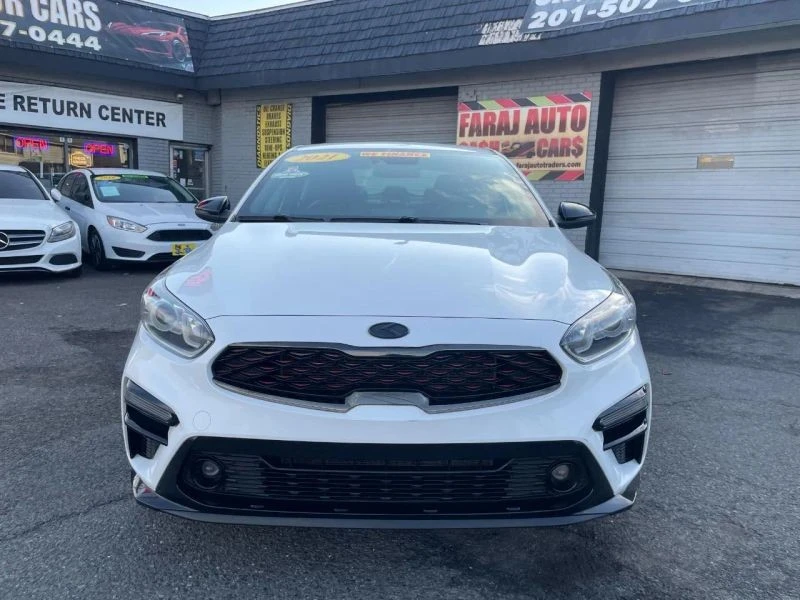 2021 Kia Forte - Image 2 of 12