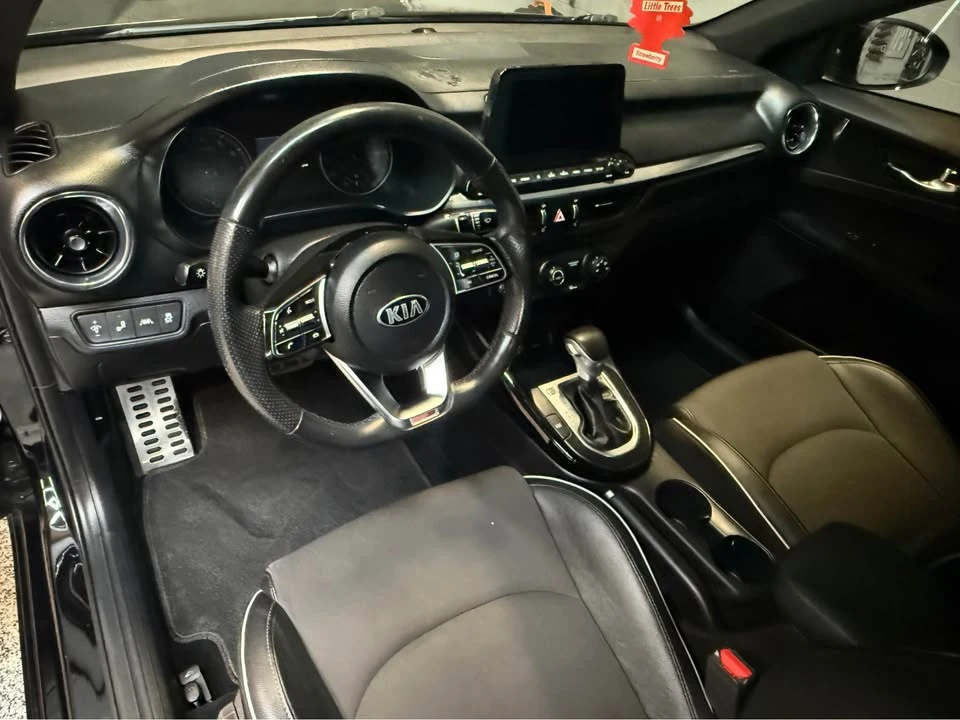 2021 Kia Forte - Image 5 of 9