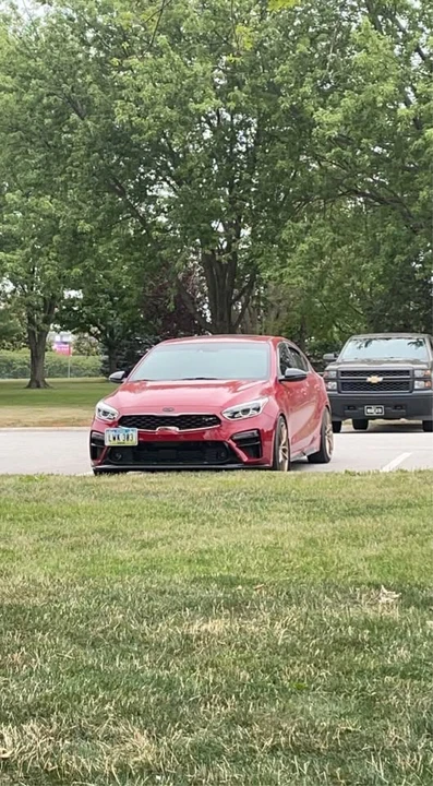2021 Kia Forte - Image 5 of 9