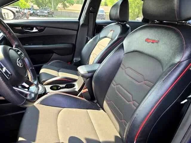 2021 Kia Forte - Image 11 of 13