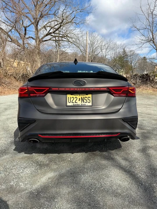 2021 Kia Forte - Image 4 of 17