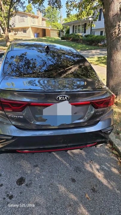 2021 Kia Forte - Image 3 of 20