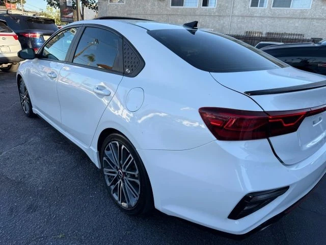 2021 Kia Forte - Image 13 of 21