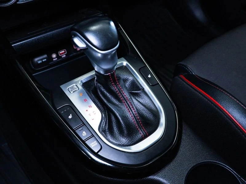 2021 Kia Forte - Image 14 of 20