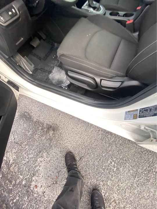 2021 Kia Forte - Image 10 of 13