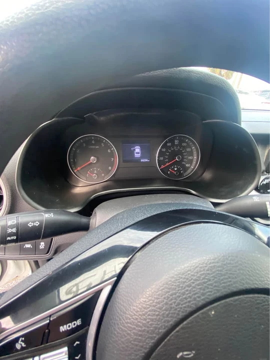 2021 Kia Forte - Image 9 of 13