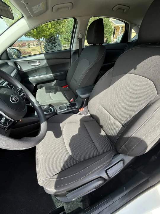2021 Kia Forte - Image 9 of 11