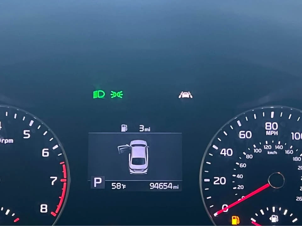 2021 Kia Forte - Image 5 of 8