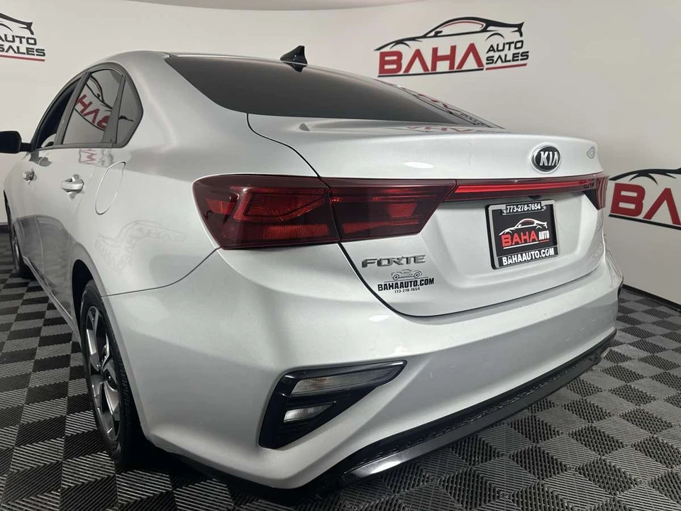 2021 Kia Forte - Image 7 of 21