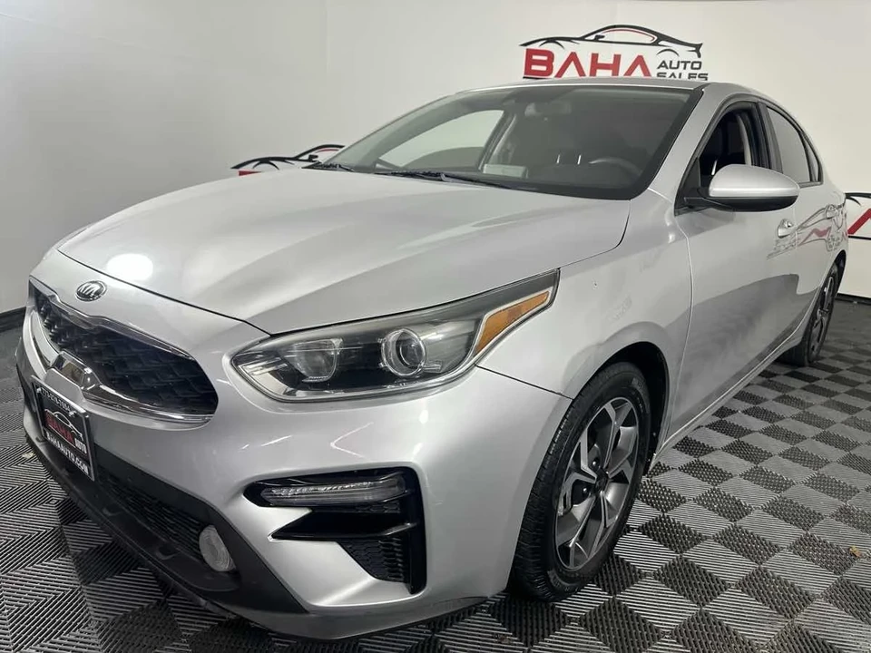 2021 Kia Forte - Image 2 of 21