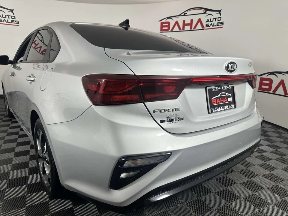 2021 Kia Forte - Image 7 of 21