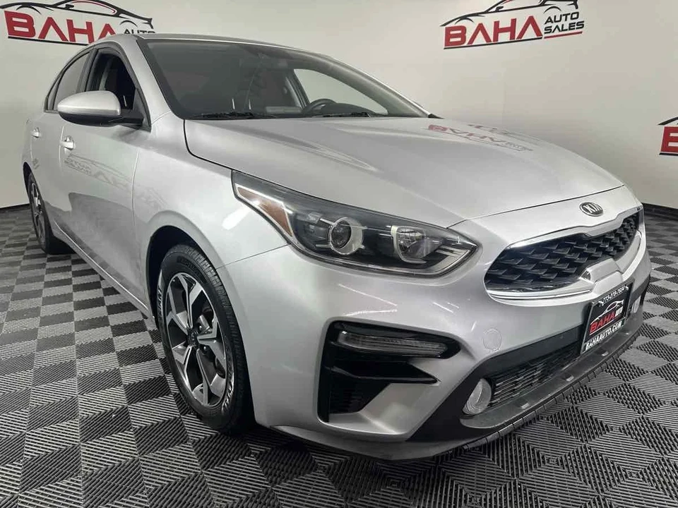 2021 Kia Forte - Image 12 of 21