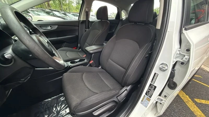 2021 Kia Forte - Image 12 of 12