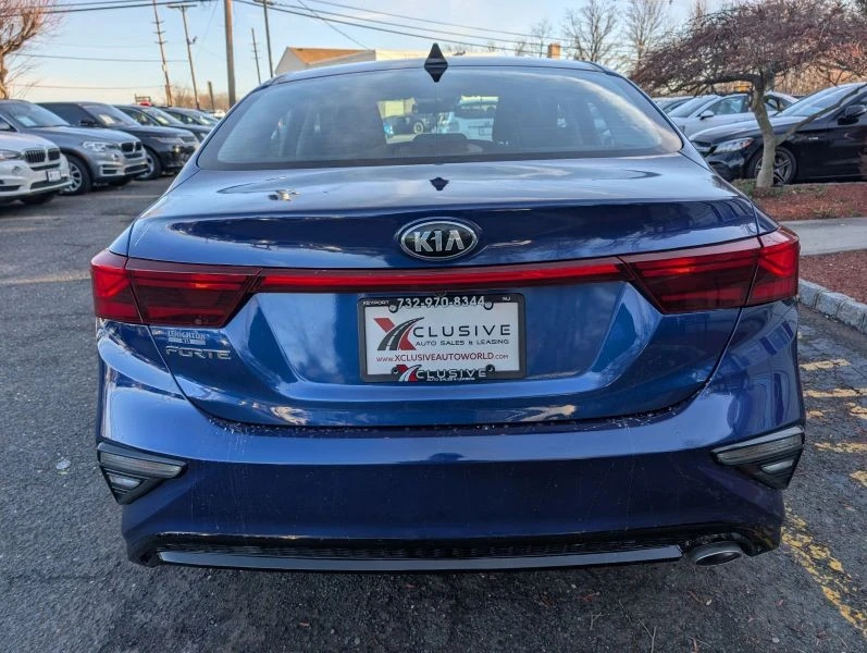 2021 Kia Forte - Image 7 of 12