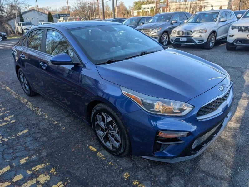 2021 Kia Forte - Image 3 of 12